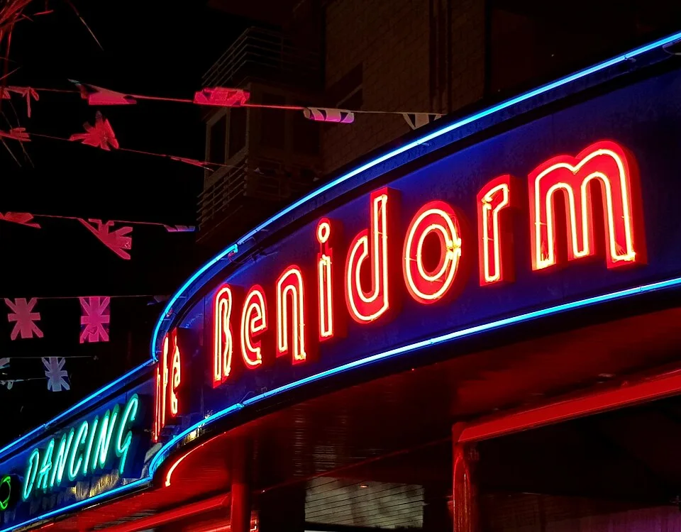 Neon on the strip at night