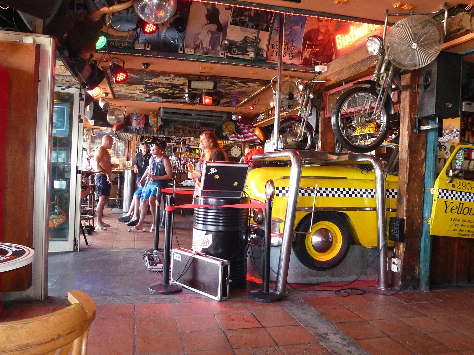 A bar on Levante beach