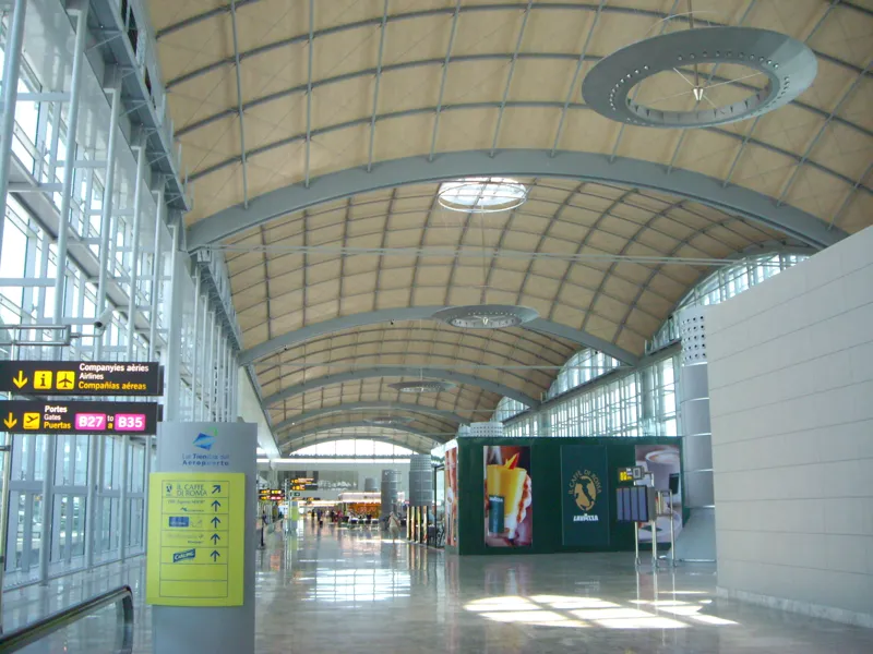 Inside the main terminal at Alicante–Elche airport