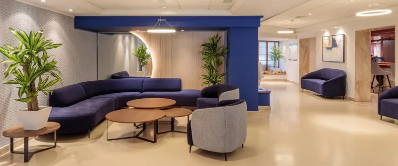 Hotel Avenida: Lounge, Lobby lounge seating