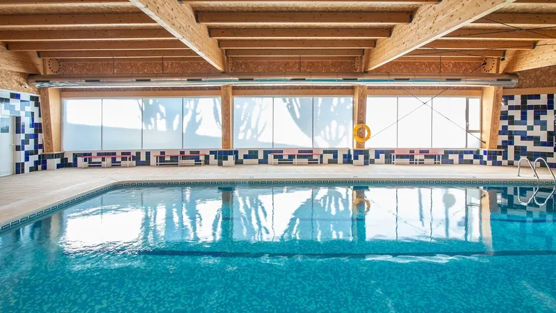 Benidorm East: Indoor pool, Indoor pool under a timber roof