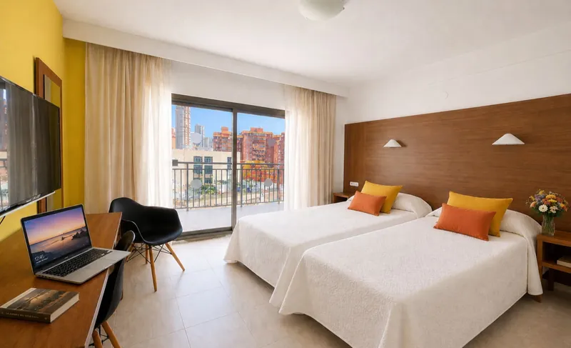 Prince Park: Twin room, Twin room with balcony