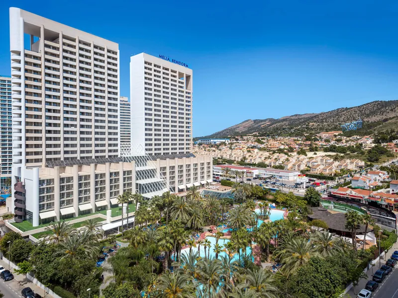Meliá Benidorm towers and gardens