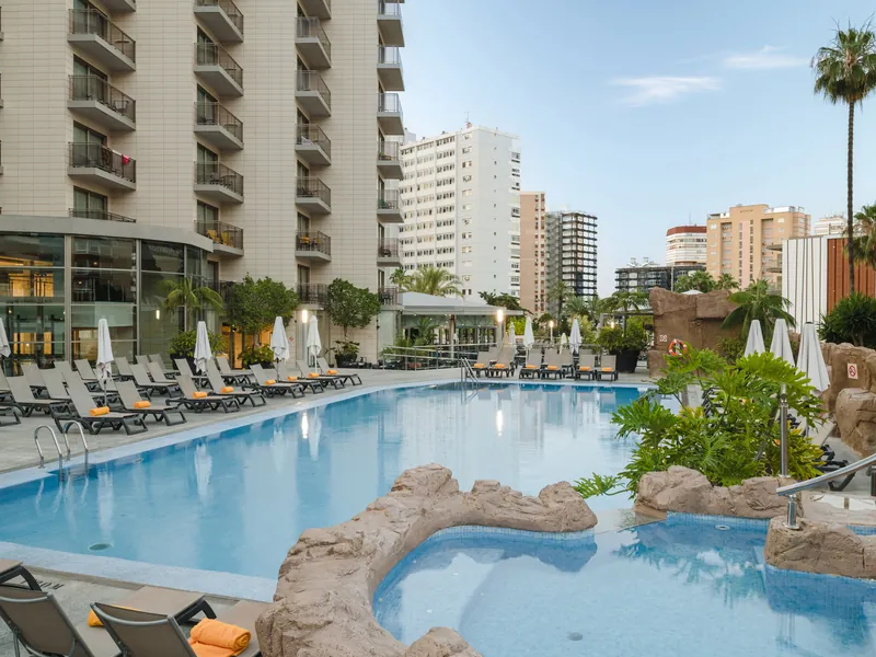 Sandos Monaco pool