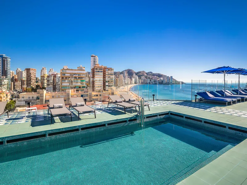 Barceló Benidorm Beach rooftop pool