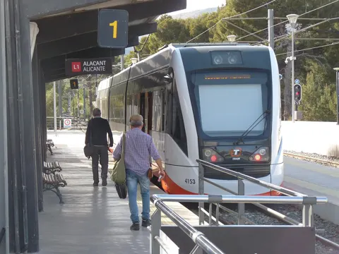 TRAM line 1 to Alicante. The number and destination show on the front.