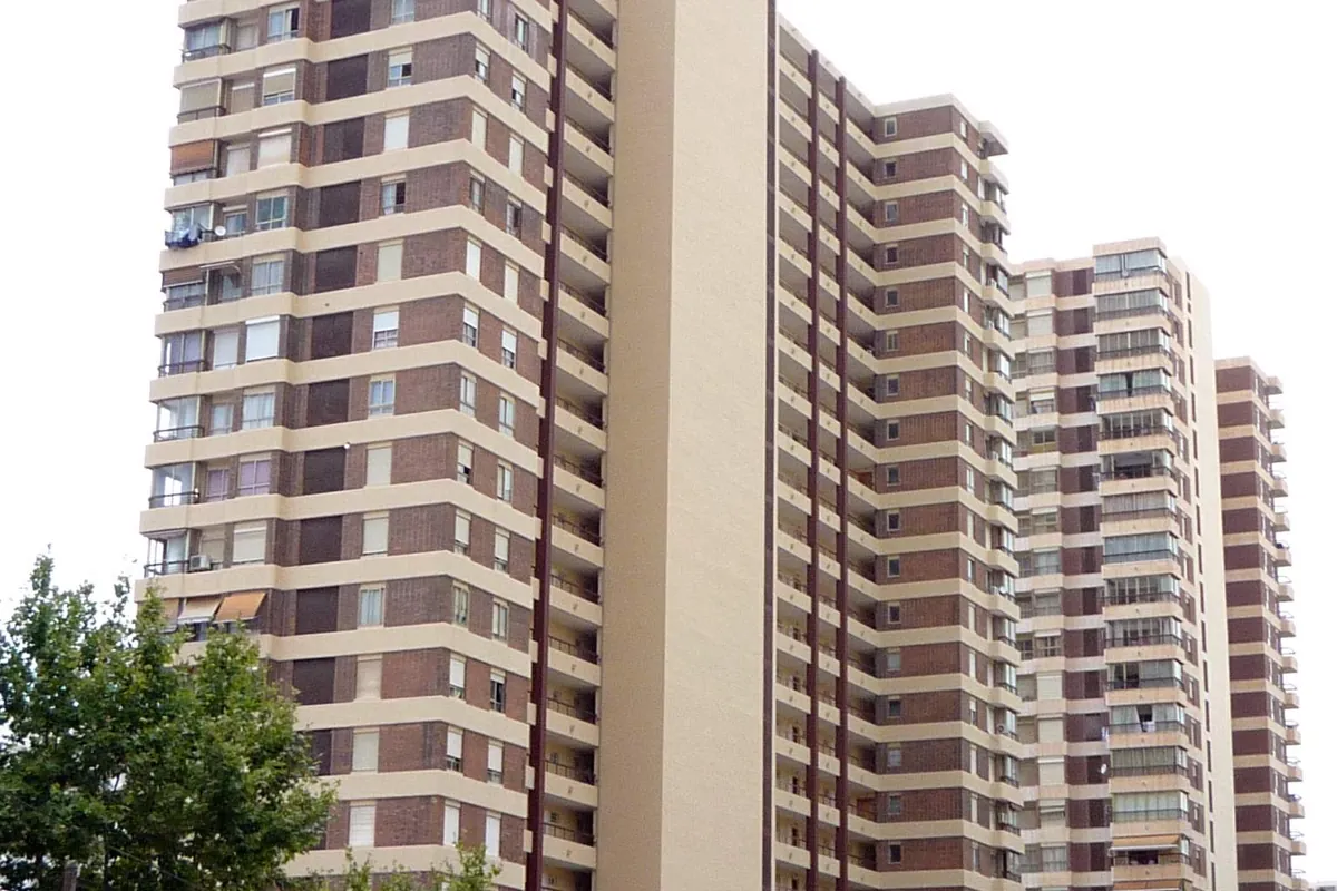 The Acuarium apartment towers on Avenida Juan Fuster Zaragoza (this is Acuarium III, next to Acuarium II)